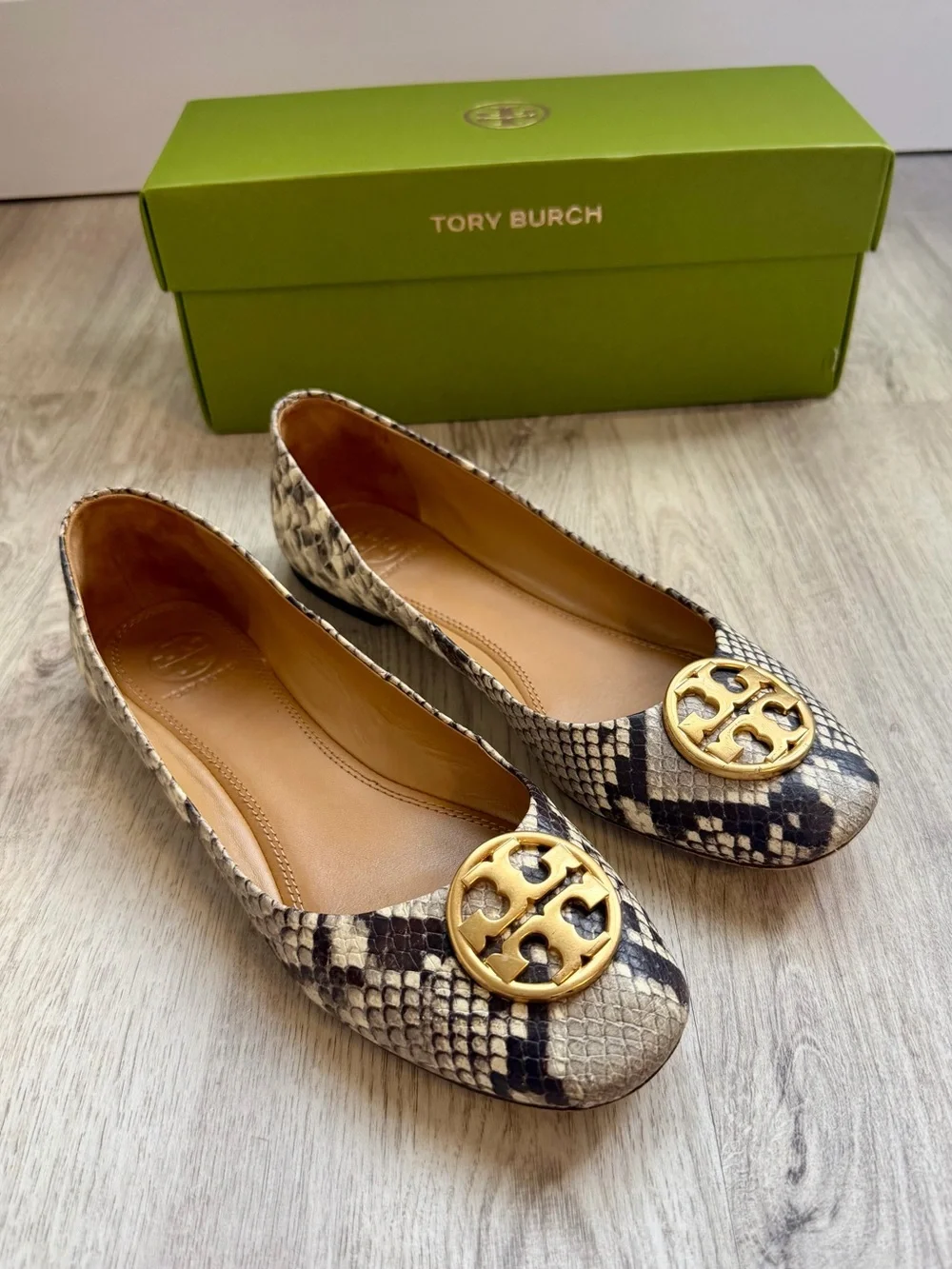 Tory Burch - Chelsea Ballet Flats in Snake-Print Embossed Leather - size 7